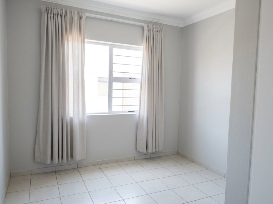 To Let 3 Bedroom Property for Rent in Geelhoutpark North West